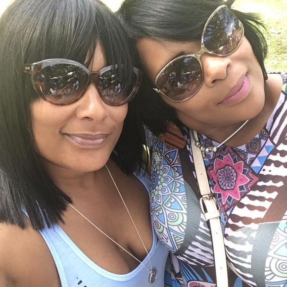 Fendi Sunglasses - Picture 4 of 4